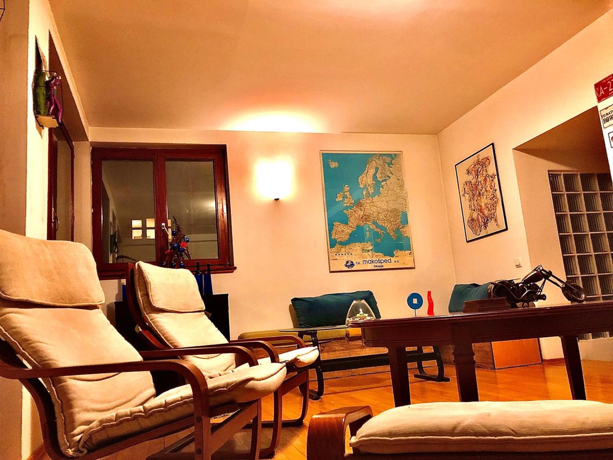 Blue Orange Hostel سكوبجي المظهر الخارجي الصورة