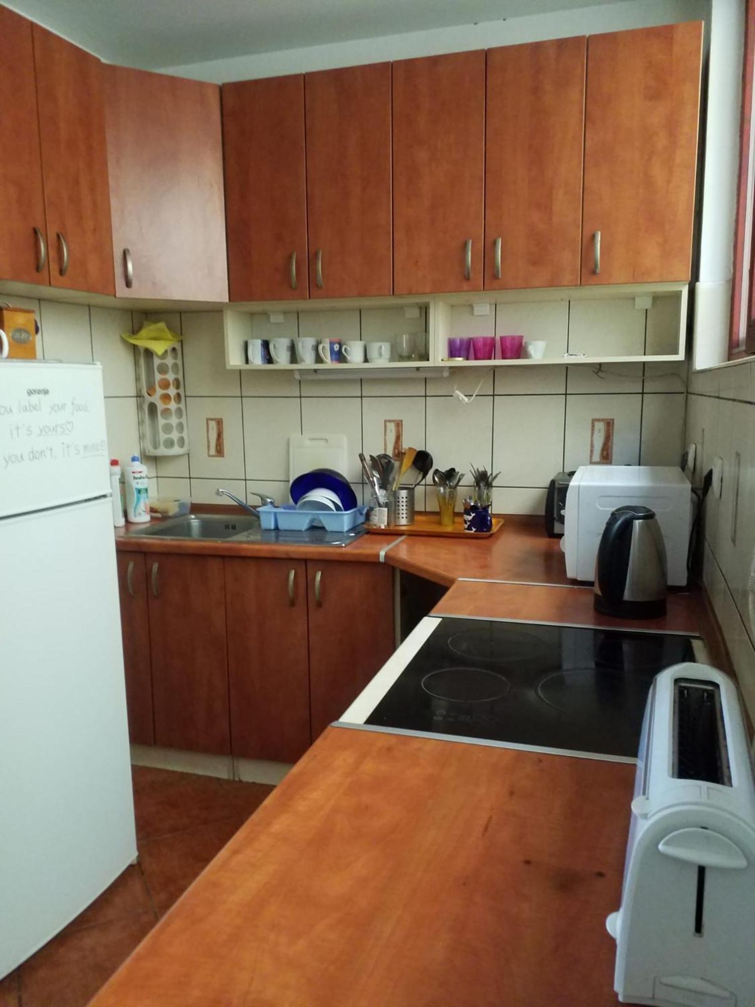 Blue Orange Hostel سكوبجي المظهر الخارجي الصورة